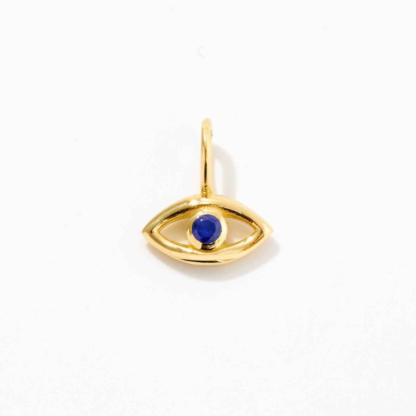 Evil Eye Charm mit blauem Saphir