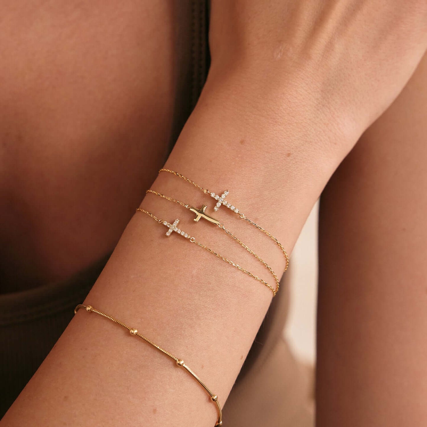 Diamant Pave Kreuzarmband