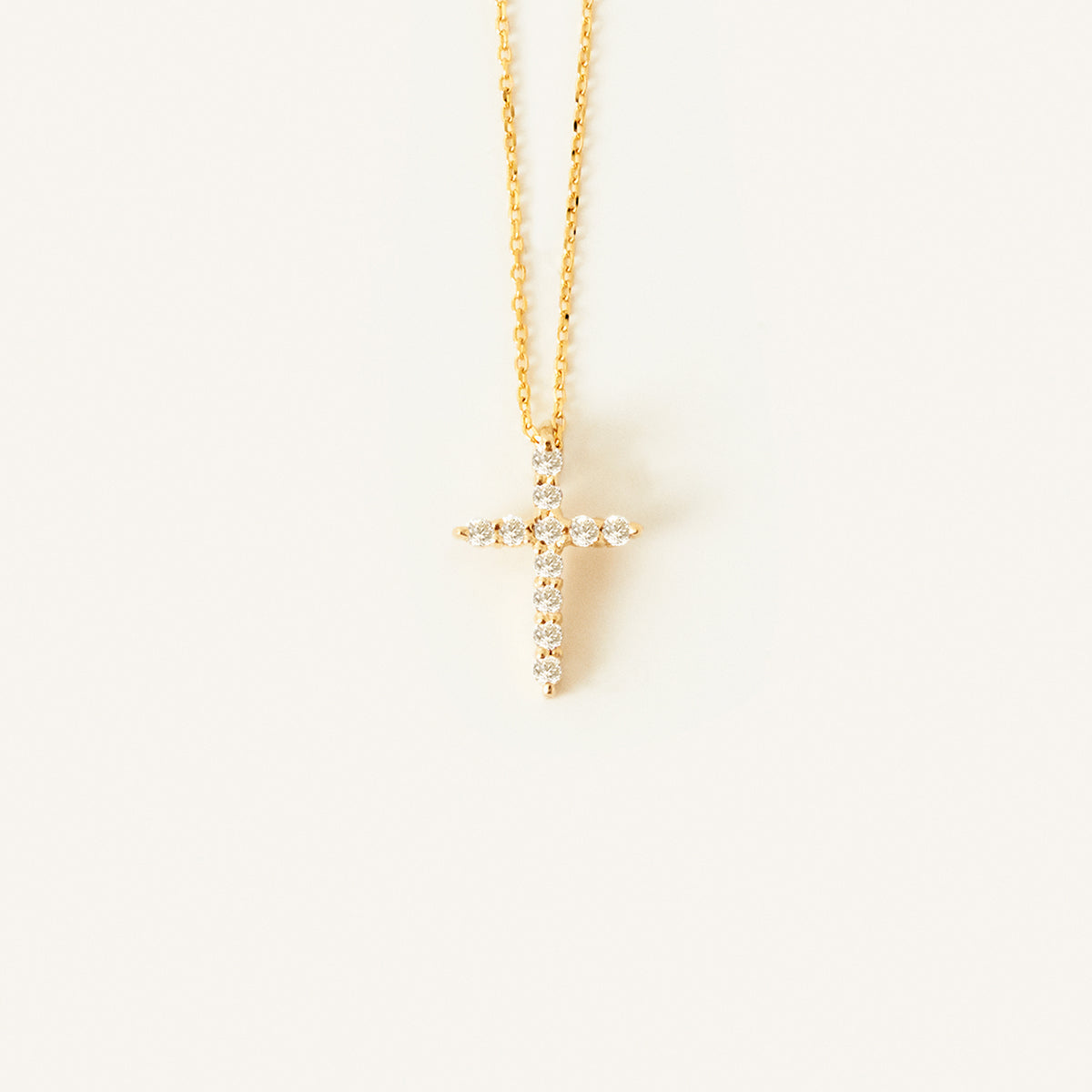 Religiöse Halskette mit Diamantkreuz