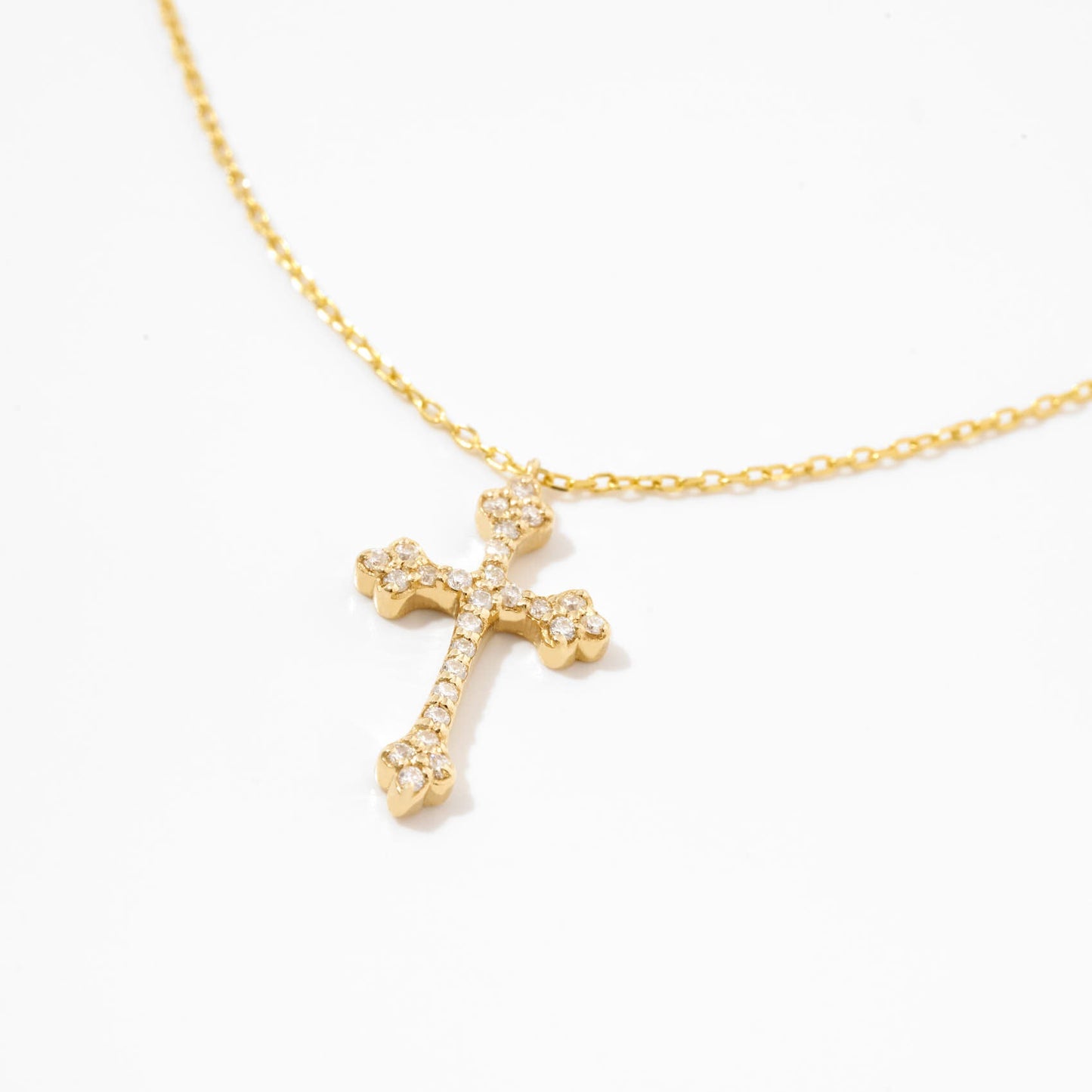 Collier Petite Croix Diamant en or massif 585