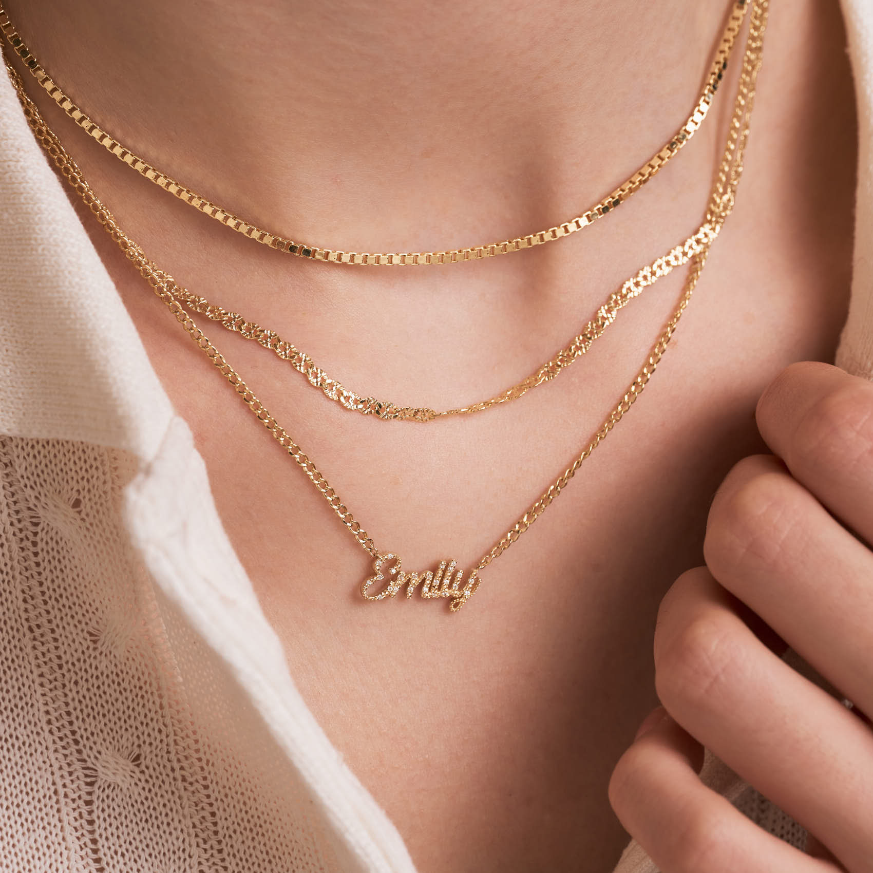 Namenskette mit Diamantschrift