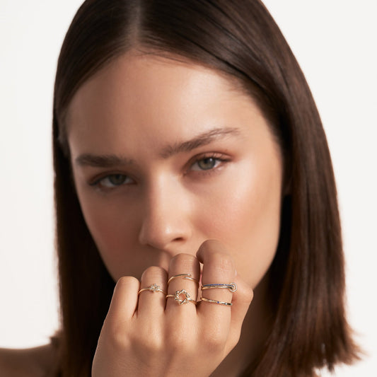 Personalisierter verschlungener Ewigkeitsring