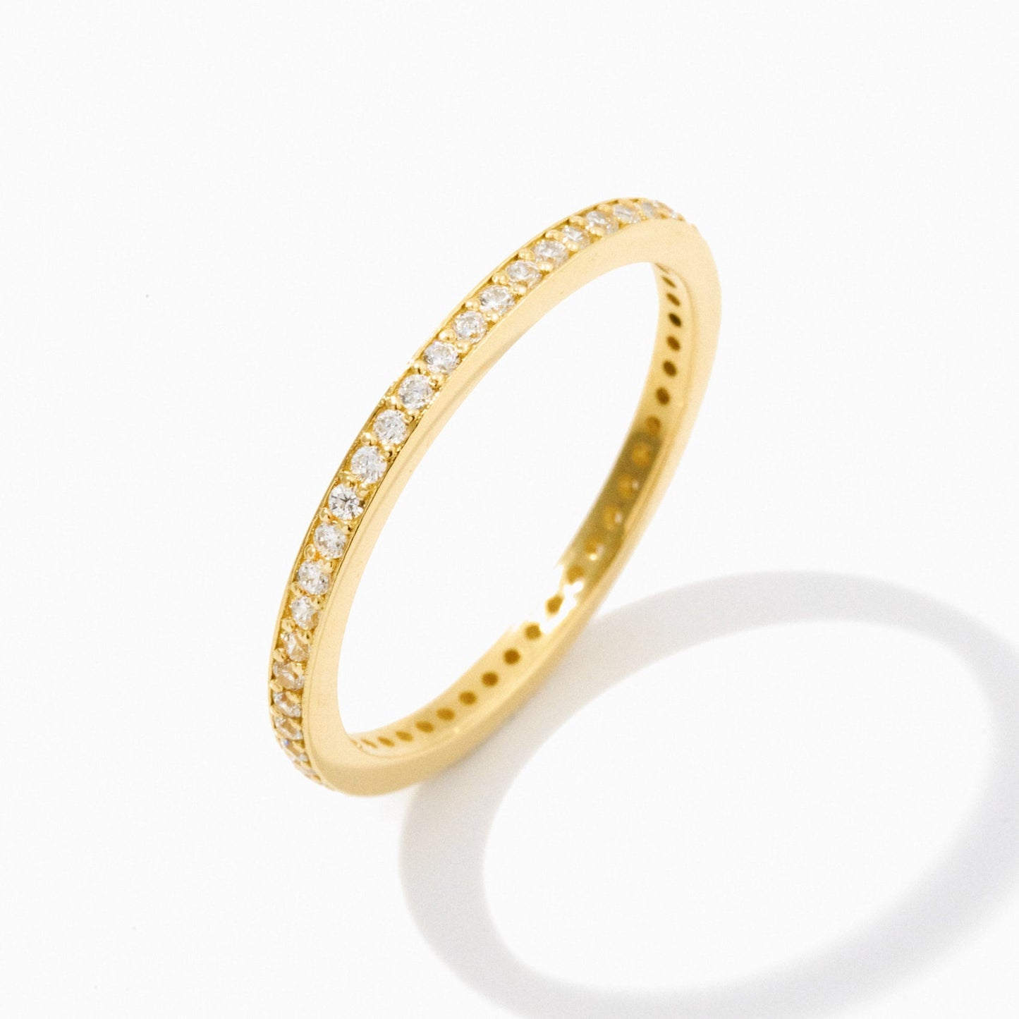 Voller Ewigkeits-Diamantring