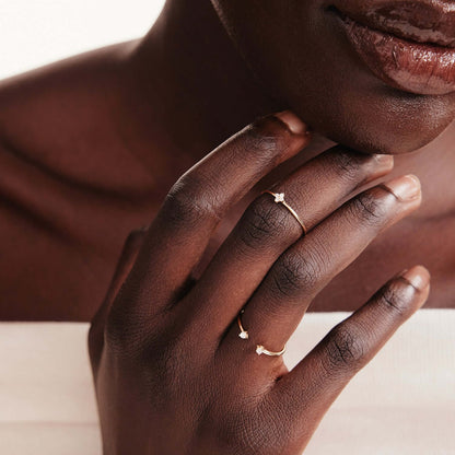 Bague fleur diamant en or massif 585