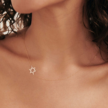 Collier inversé avec étoile de David en or massif 585