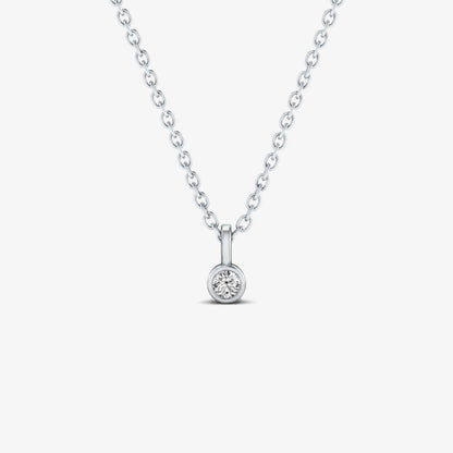 Solitaire diamond pendant necklace with bezel made of 585 yellow gold