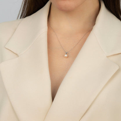 Collier avec pendentif en perles de culture d'eau douce en or jaune 585 (taille de perle de 7 mm)