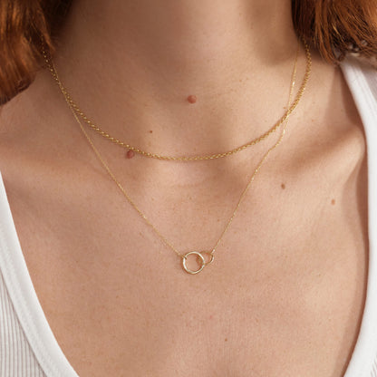 Collier cercles entrelacés en or massif 585