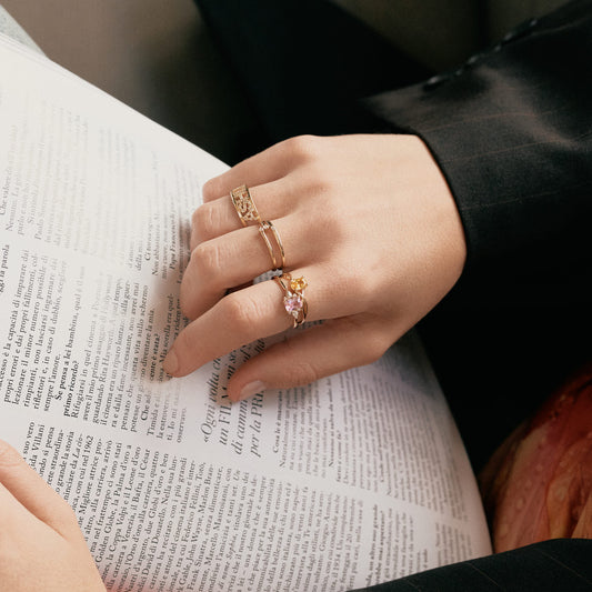 three-stone birthstone ring in 585 solid gold