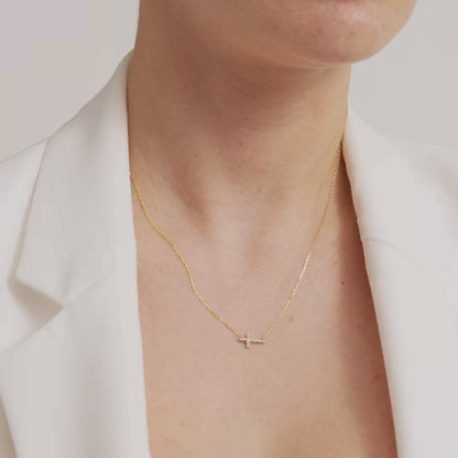Horizontal diamond cross necklace made of 585 solid gold