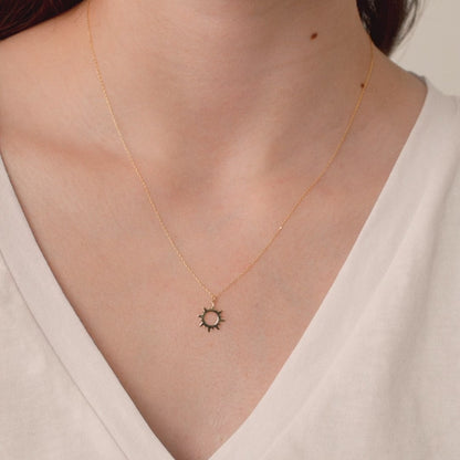 Sonnen-Halskette